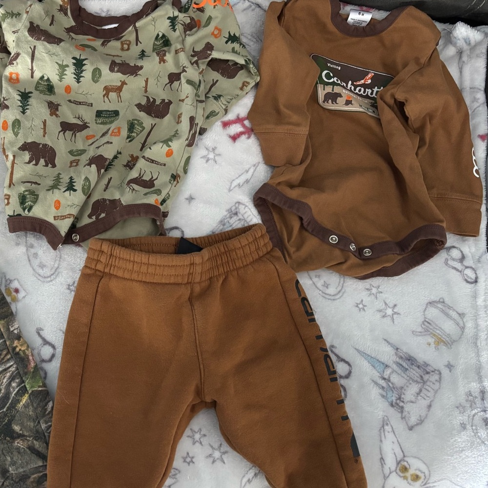 6M boys Carhartt sweat pants and 2 long sleeve onesies